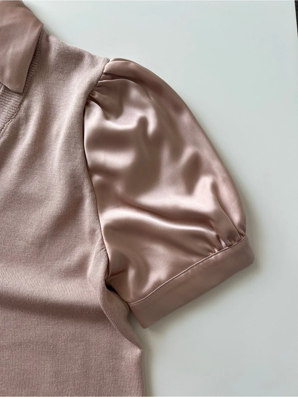 Cynthia Rowley Blush Pink Mixed Media Sweater Top Satin Puff Sleeve M - Picture 8 of 13